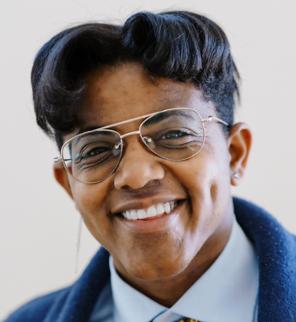 Christina Harris cropped headshot